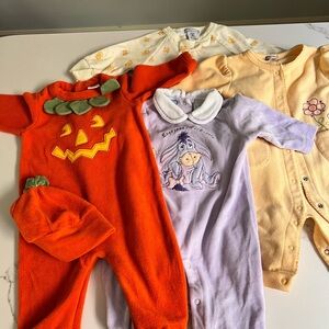4 pcs onesies